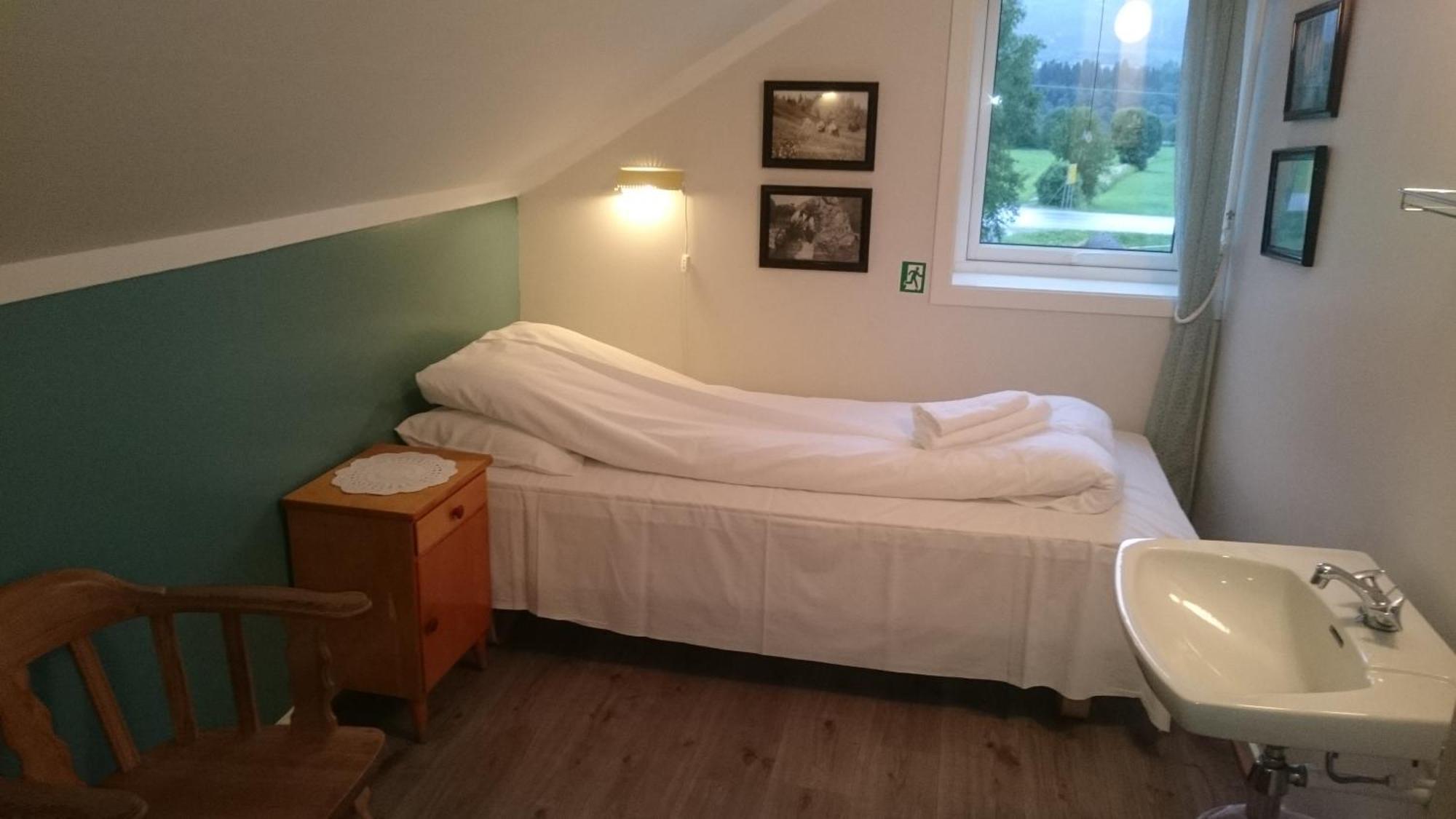 Grong Gard Guesthouse Szoba fotó